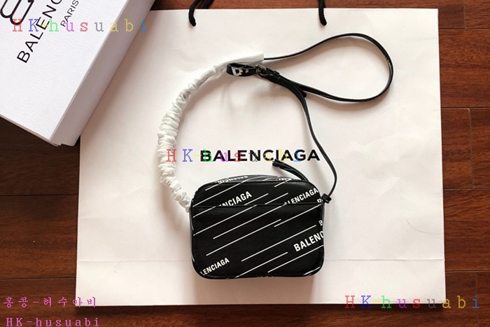 �ڹ̷��ޡ� �߷��þư� ���긮���� ī�޶�� BL 37900