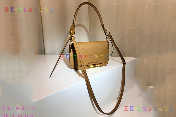 �ڹ̷��ޡ� ����� �ú��� ���� ����� P 1BD165-6