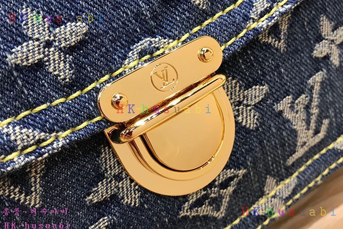 �ڹ̷��ޡ� ���̺��� ��Ƽ�� ����  M44466