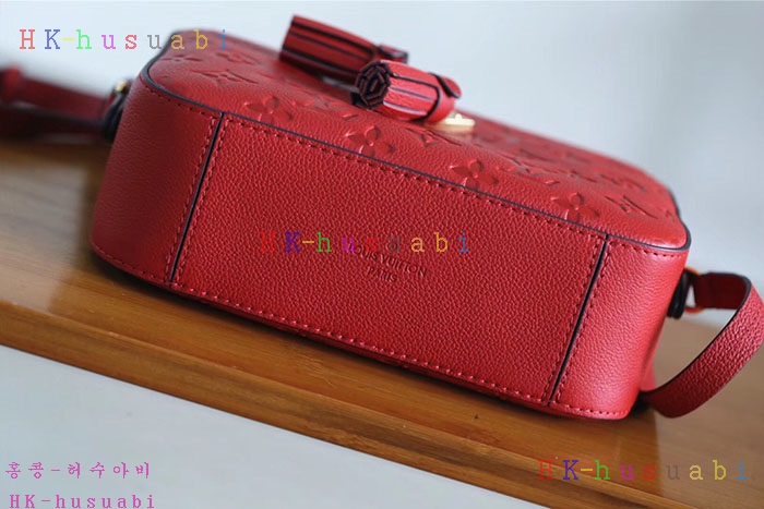 �ڹ̷��ޡڷ��̺��� ������ M44606