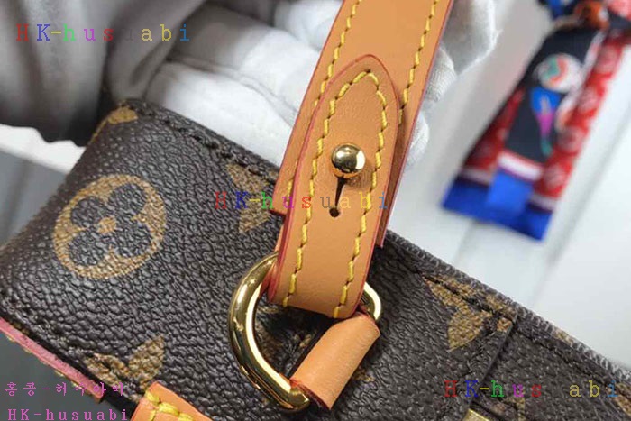 �ڹ̷��ޡ� ���̺��� Ŭ��ġ  M44355