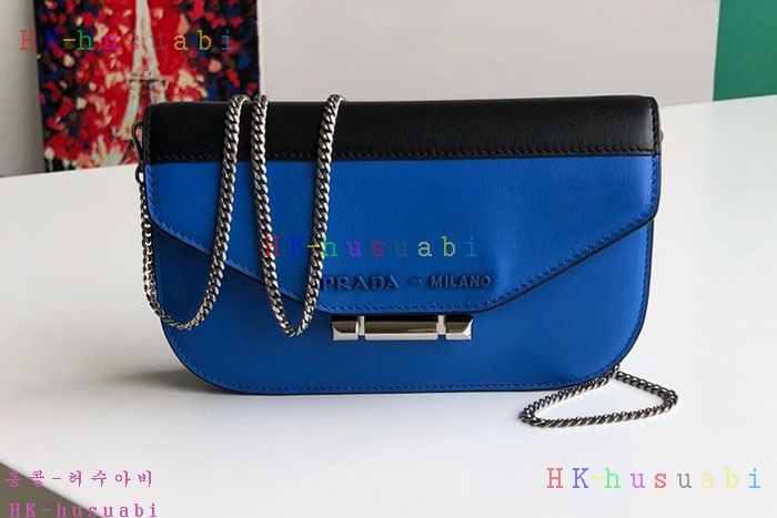 �ڹ̷��ޡ� ����� �ú��� ���� �̴Ϲ� P 1DH011