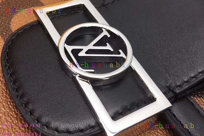 �ڹ̷��ޡ� ���̺��� ���� M52231