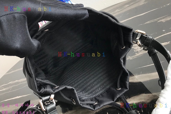 �ڹ̷��ޡ� ����� ��Ŷ�� P 1BH038-8