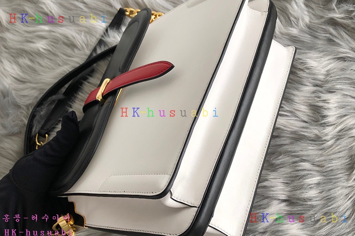 �ڹ̷��ޡ� ����� �� ��Ʈ�� P 1BN004