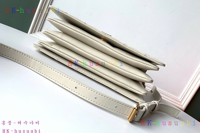 �ڹ̷��ޡ� �Ի��ζ� ���� ���̾Ƹ�� ���� ü�ι� SL 56890603-2