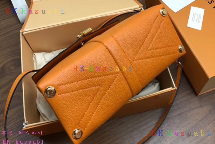 �ڹ̷��ޡ� ���̺��� ���� �� �� M53818