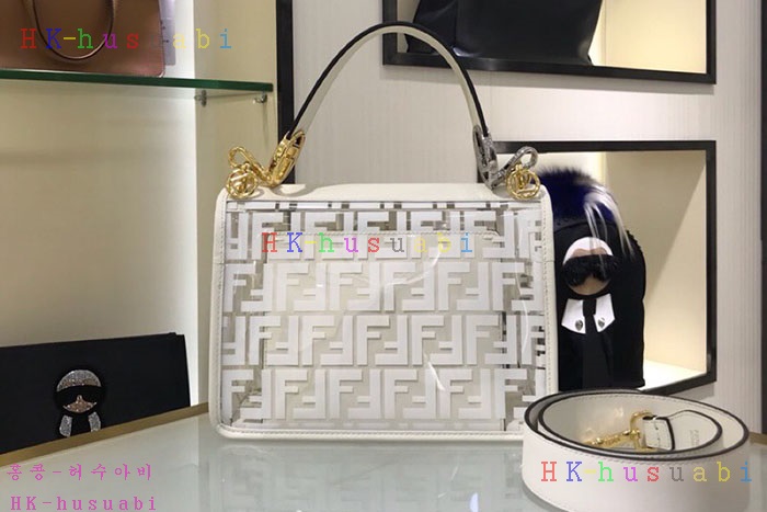 �ڹ̷��ޡ� ��� ĭ ���� ����  FD 8BT284