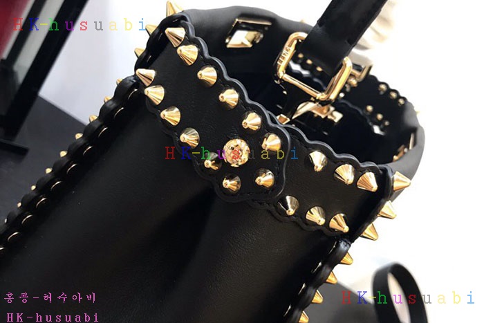 �ڹ̷��ޡ� ��� ��ī��  FD F666805