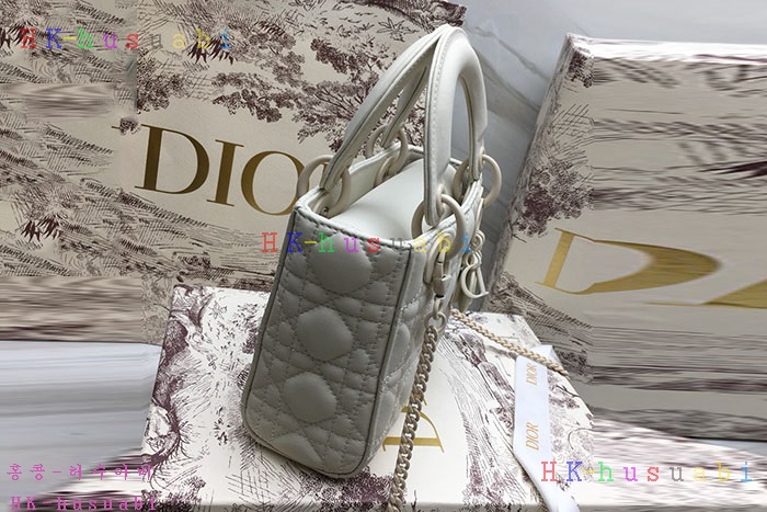 �ڹ̷��ޡ� ��� ���̵�� DR 18822-4