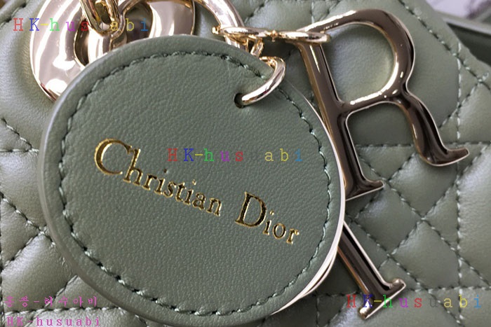 �ڹ̷��ޡ� ��� ���̵�� DR 18801