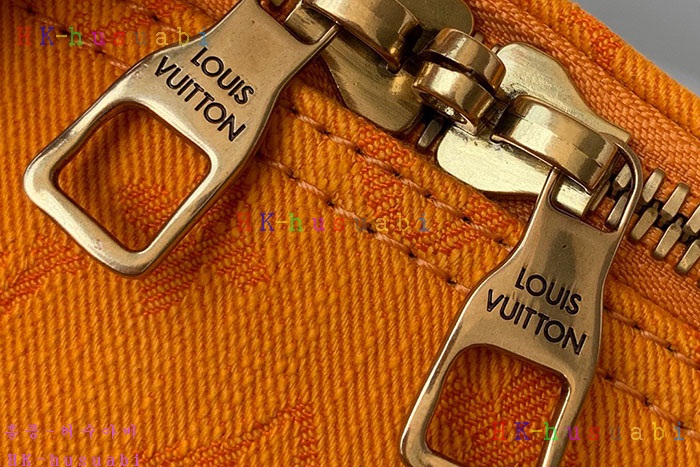 �ڹ̷��ޡ� ���̺��� ŵ�� �ݵѸ��� M44644