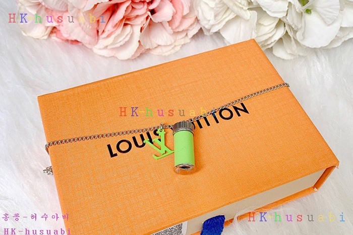 NEW ���̺��� ����� �Ż� LV M22203