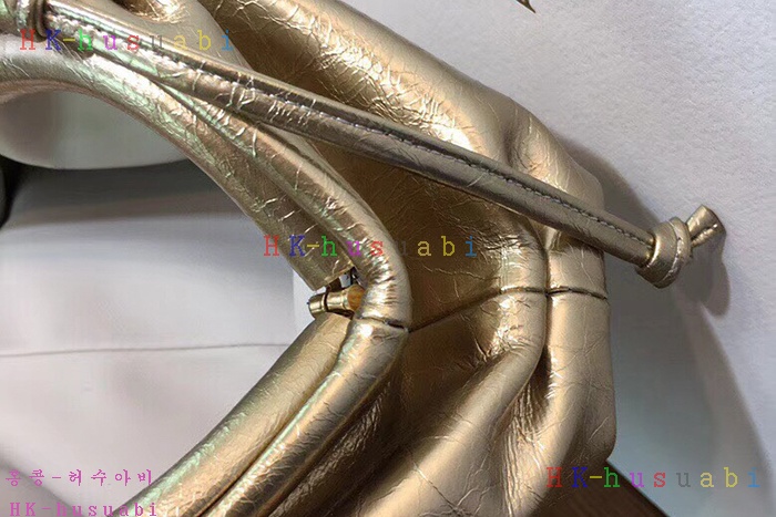 �ڹ̷��ޡ� ���װ�����Ÿ ��Ż�� ���� �Ŀ�ġ  BV 585852