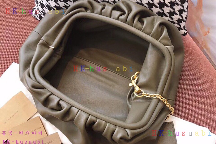 �ڹ̷��ޡ� ���װ�����Ÿ ���� ī�� �Ŀ�ġ BV 576227