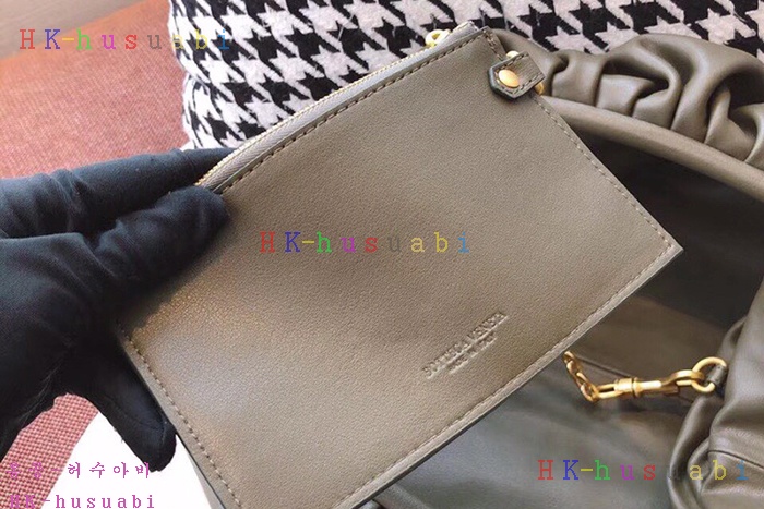 �ڹ̷��ޡ� ���װ�����Ÿ ���� ī�� �Ŀ�ġ BV 576227