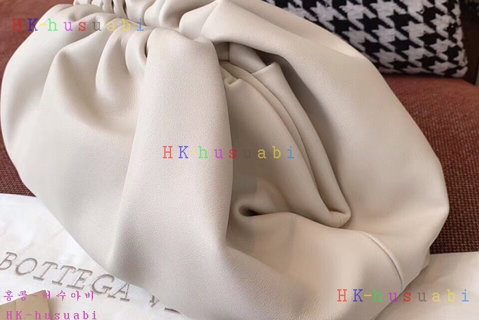 �ڹ̷��ޡ� ���װ�����Ÿ ���� ī�� �Ŀ�ġ BV 576227-4