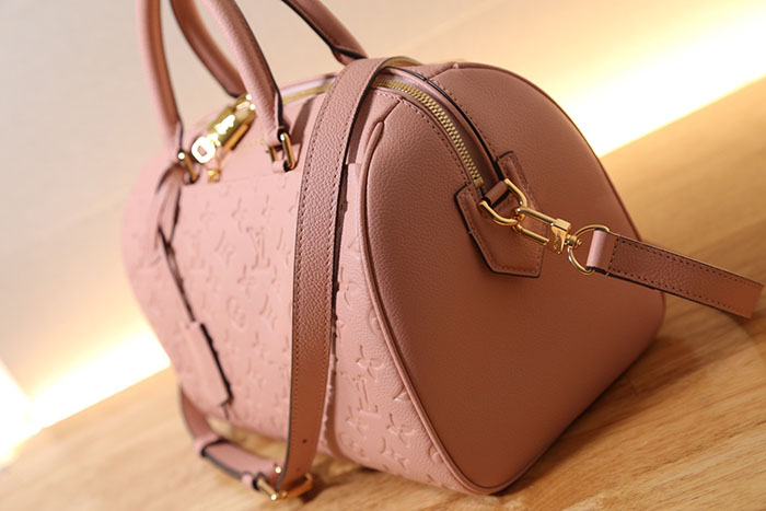 �ڹ̷��ޡ� ���̺��� �������� ���ǵ� M42397