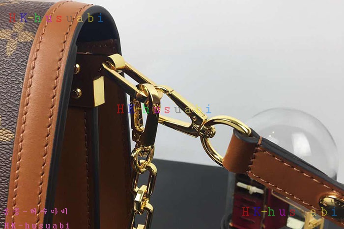 �ڹ̷��ޡ� 2019SS ���̺��� ���� LV M44391-5