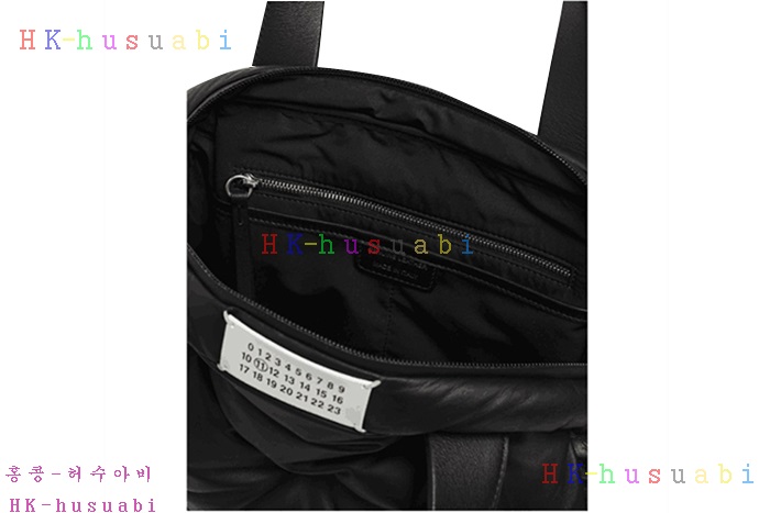 �ڹ̷��ޡ� ���� ���������� �۷����� ��Ʈ��    M334610-2