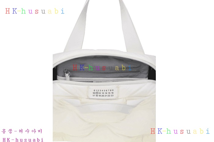 �ڹ̷��ޡ� ���� ���������� �۷����� ��Ʈ��    M334610