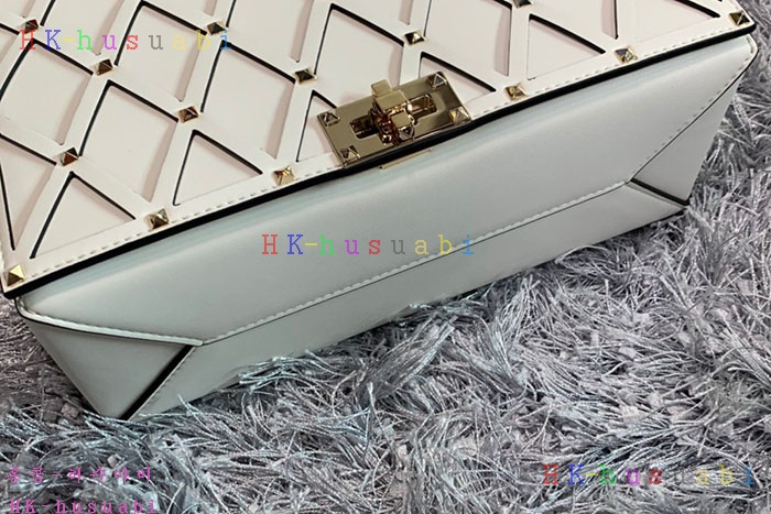 �ڹ̷��ޡ� �߷�Ƽ�� �����ٴ� �����̺� ����� V UW2B0H40-2 (2�÷�) 