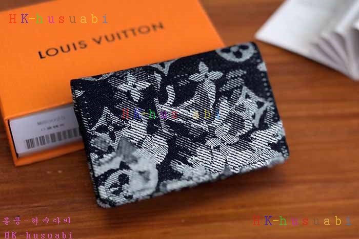 �ڹ̷��ޡڷ��̺��� ���� ���ų����� M80025