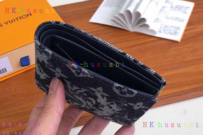 �ڹ̷��ޡڷ��̺��� ��Ƽ�� ���� M80031