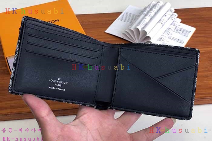 �ڹ̷��ޡڷ��̺��� ��Ƽ�� ���� M80031