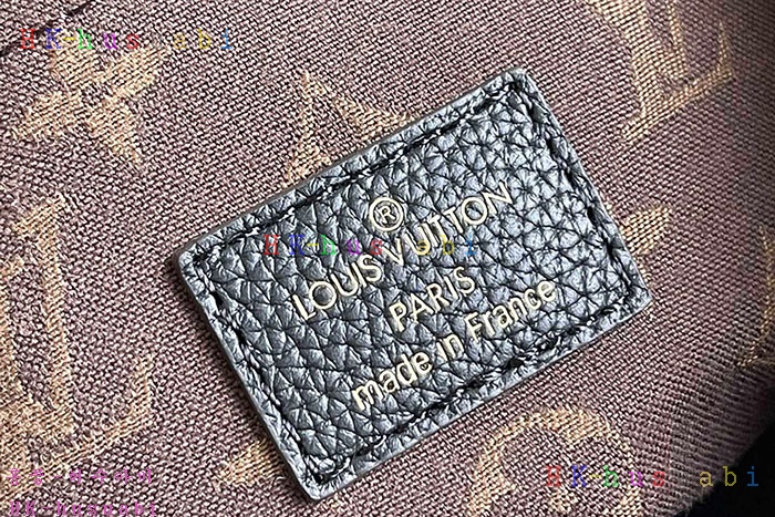 �ڹ̷��ޡڷ��̺��� ũ���� PM M57934