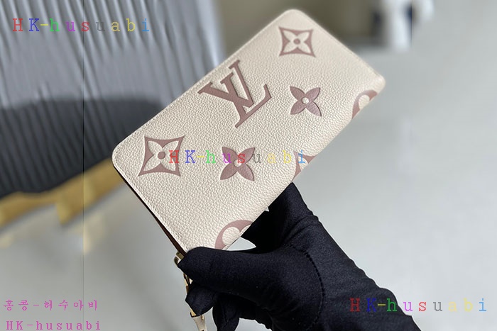 �ڹ̷��ޡ� ���̺��� ���� ���� M80116