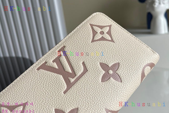 �ڹ̷��ޡ� ���̺��� ���� ���� M80116
