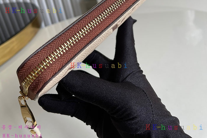 �ڹ̷��ޡ� ���̺��� ���� ���� M80116