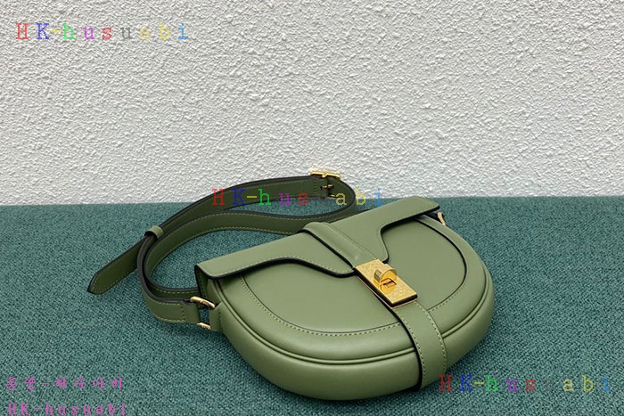 �ڹ̷��ޡ� ������ ����ü 16��  C 188013