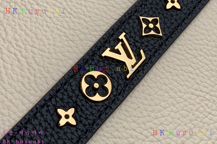 �ڹ̷��ޡڷ��̺��� ũ���� PM M57813