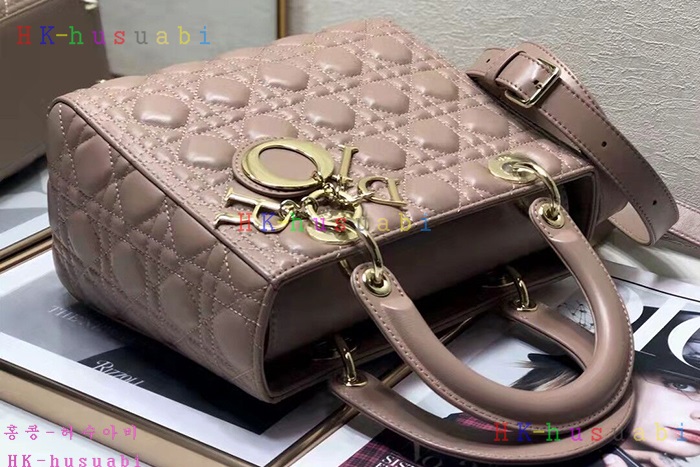 �ڹ̷��ޡڵ�� ���̵� �̵�� �� M0565