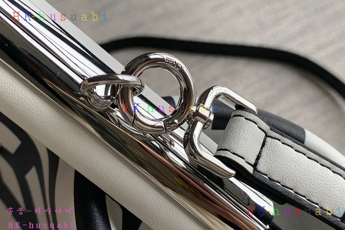 �ڹ̷��ޡ���� �۽�Ʈ �̵� 8BP137