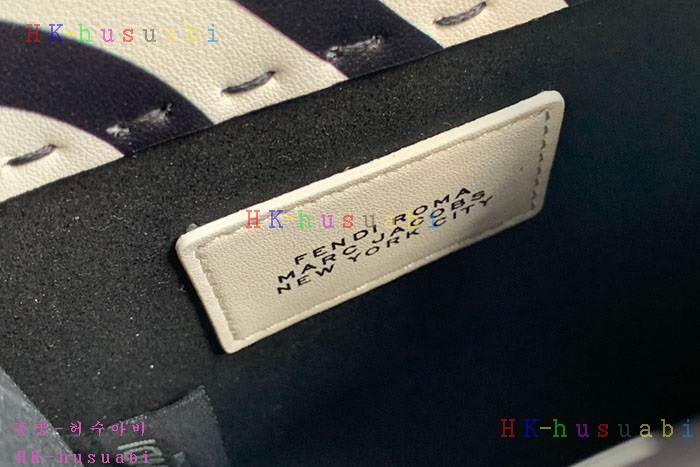 �ڹ̷��ޡ���� �̴� ������ ���� 8BS051
