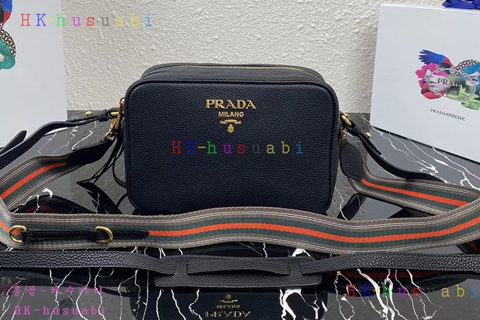 �ڹ̷��ޡ������ ���ڷ� ���� ���� ī�޶�� 1BH079