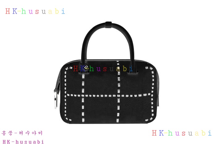 �ڹ̷��ޡڵ��� �� �ڽ� �̴�  AA0556-6