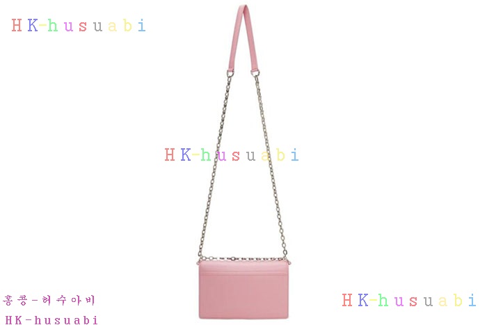 �ڹ̷��ޡ������ ���� 4G ü�� ��  BB50HE-4