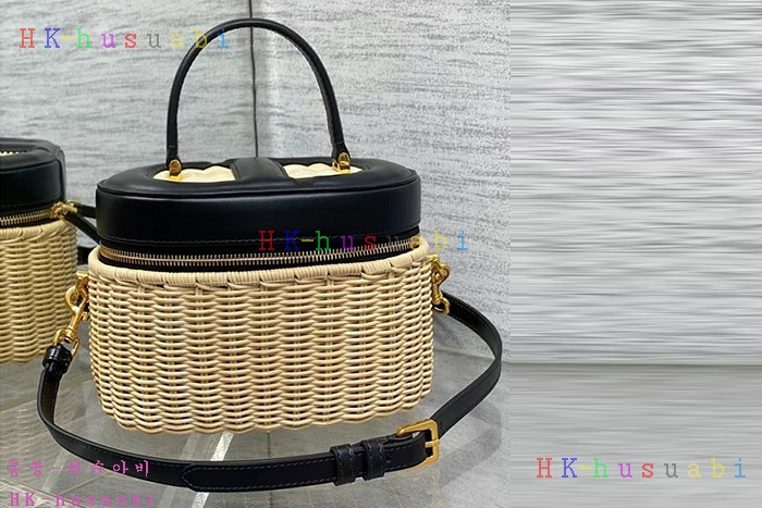 �ڹ̷��ޡڵ�� CD �ñ״�ó ����Ƽ ���̽� S5529