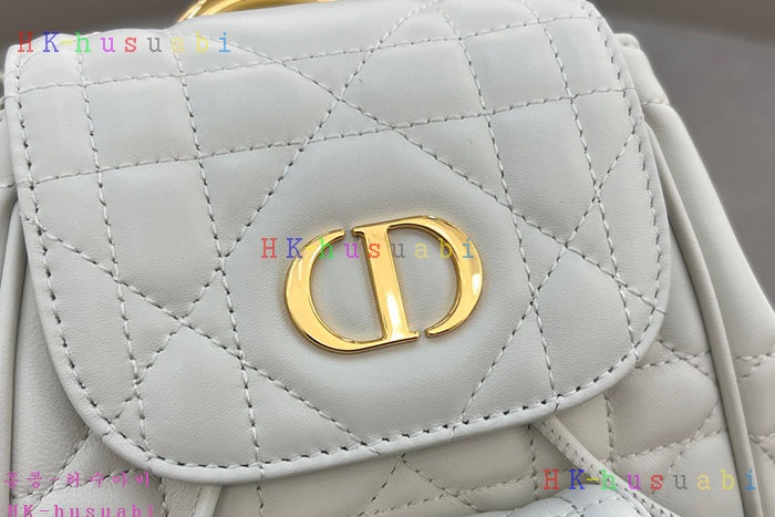 �ڹ̷��ޡڵ�� ī�� ���� ����  M6302-2