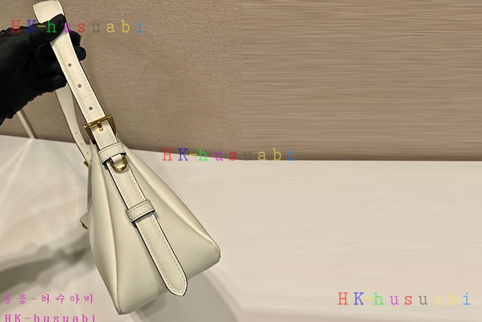 �ڹ̷��ޡ������ ���� �̵�� ���� ����� 1BC229-3