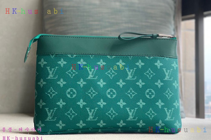 �ڹ̷��ޡڷ��̺��� ���Ϸ� ���� �Ŀ�ġ M12665