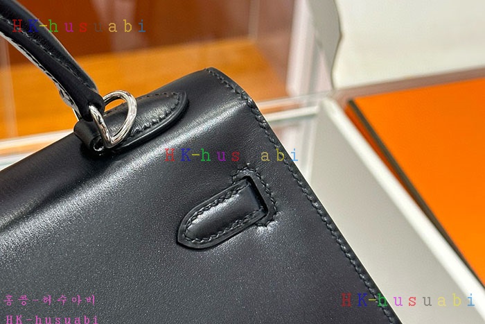 �ڹ̷��ޡڿ����޽� �̸� �������� H 5528001 (���ݹ���)