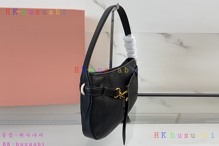 �ڹ̷��ޡڹ̿�̿� �ƹ�ٸ� ���� ���ַ� ���� �� ���� 5BC182-1