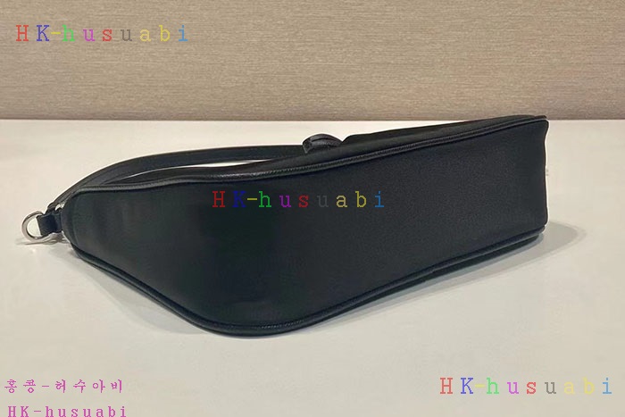 �ڹ̷��ޡ� ����� ������� 2005 �����Ϸ� �̴Ϲ� 1N204M-2���ǹ�)