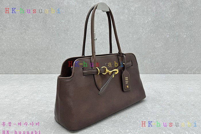 �ڹ̷��ޡڹ̿�̿� ���� ���� �ƹ�ٸ� �� 5BG310-3