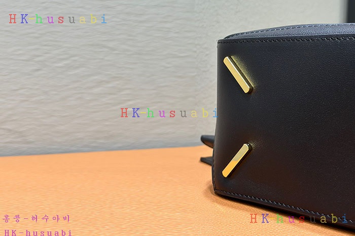�ڹ̷��ޡڷο��� ���� ���� ���� L 5580880-4